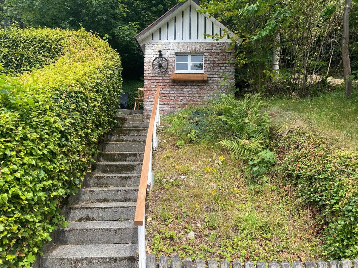 DAS Schmallenberger Ferienhaus - komfortabel - urig - traumhafte Lage Exterior foto